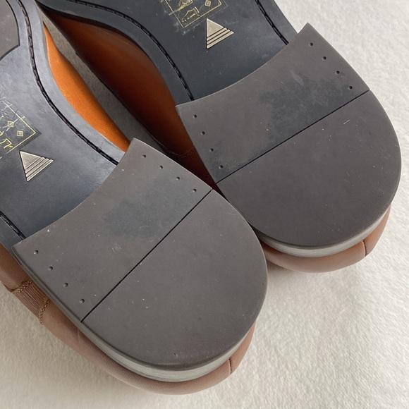 Aldo Kingsley Pillow Walk Lace Up Derby Dress Shoes (Cognac) - Picture 13 of 16